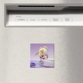 Hund (Chihuahua), der Geburtstagskuchen auf dem Ti Magnet (In Situ (Geschirrspüler))