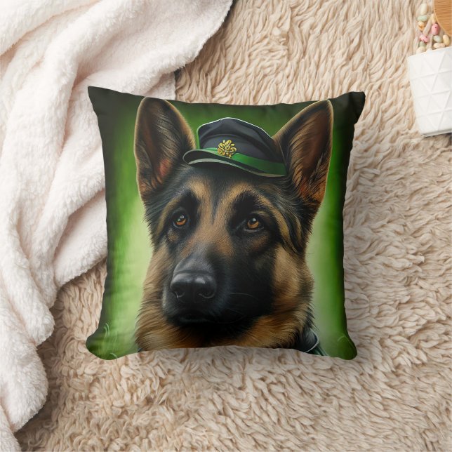 Hund der Deutschen Schäferhunde in St. Patrick's D Kissen (Decke)