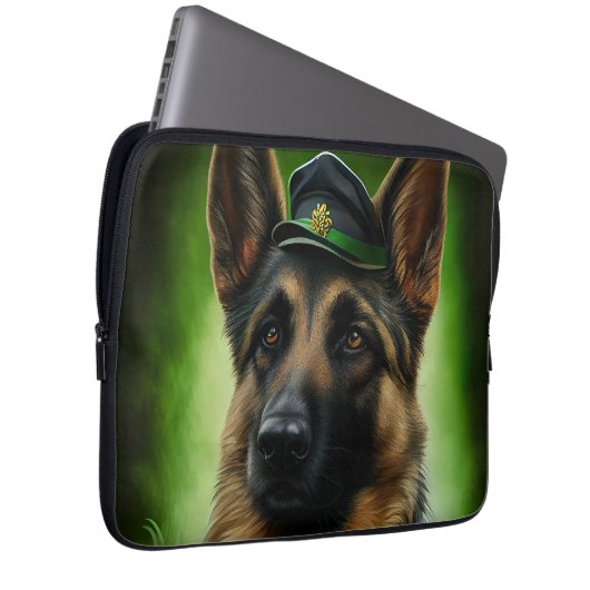 Hund der Deutschen Schäferhunde in St. Patrick's D Laptopschutzhülle (Vorne Rechts)