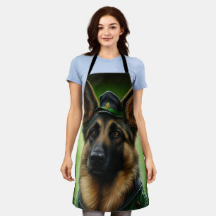 Hund der Deutschen Schäferhunde in St. Patrick's D Schürze