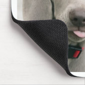 Hund, der heraus Zunge haftet Mousepad (Ecke)