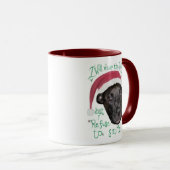 Hund gegen Weihnachtshut Tasse (VorderseiteRechts)