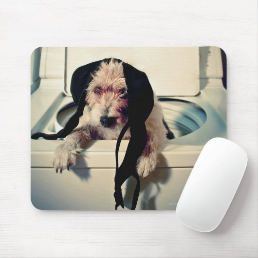 Hund hilft beim Waschen Mousepad (Mit Mouse)