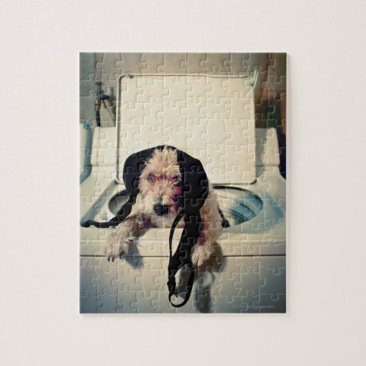 Hund hilft beim Waschen Puzzle (Vertikal)