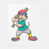 Hund im Baseball mit Baseballschläger Fleecedecke (Vorderseite)