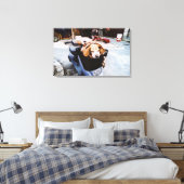 Hund im Korb des Motorroller Leinwanddruck (Insitu (Schlafzimmer))