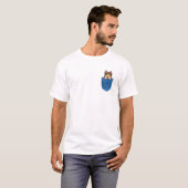 Hund in der Tasche im T - Shirt (Vorne ganz)