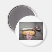 Hund in einem Bun Magnet (Vorderseite/Rückseite)