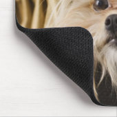 Hund in einer Handtasche Mousepad (Ecke)
