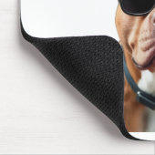 Hund in Sonnenbrille Mousepad (Ecke)