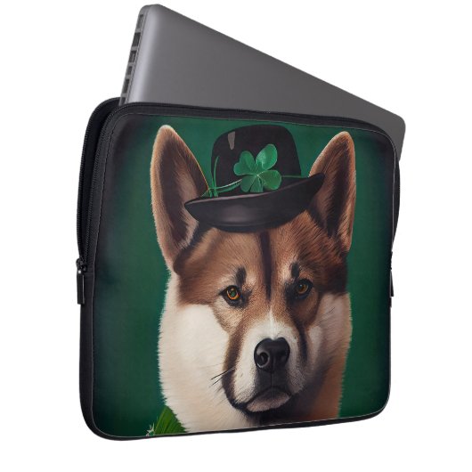 Hund in St. Patrick's Day Dress Laptopschutzhülle (Vorne Rechts)