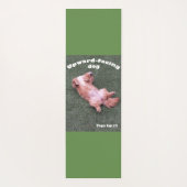 Hund inspiriert Yogaübung Yogamatte (Rückseite)