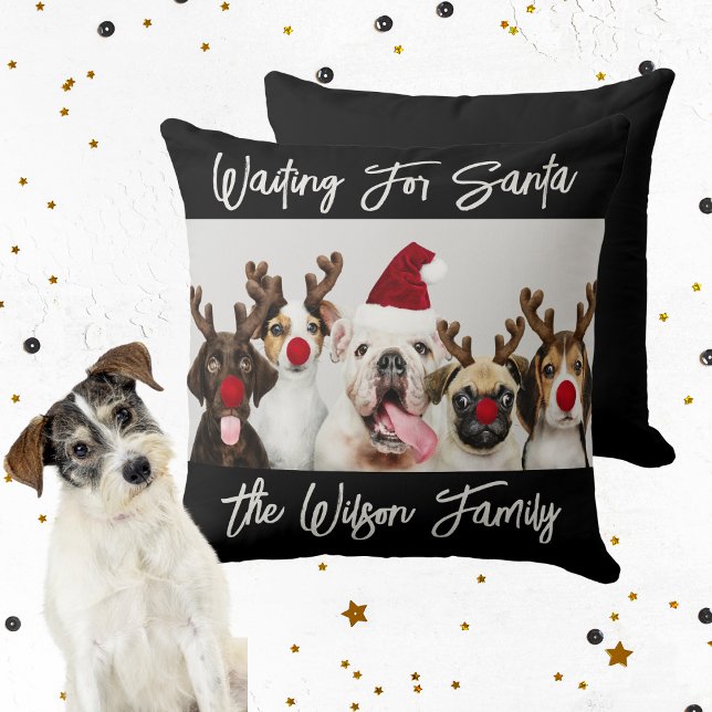 Hund liebt Weihnachtskissen mit Familienname Kissen (Dog Lover's Christmas, Family Name Throw Pillow)