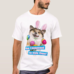 Hund liegt auf Ostereiern T-Shirt