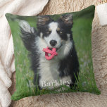 Hund Lover Personalisiert Einfaches Niedliches Fot Kissen<br><div class="desc">Feiern Sie Ihre beste Freundin mit unserem modernen und einfachen personalisierten Kissen, das sich perfekt eignet, um Ihr geliebtes Haustier auf einzigartige Weise zu präsentieren. Dieses Kissen ist ein tolles Geschenk für Familie, Freunde und sogar Großeltern, denn es gibt die Möglichkeit, den Namen Ihres Hauses hinzuzufügen. Das Kopfkissen ist mit...</div>