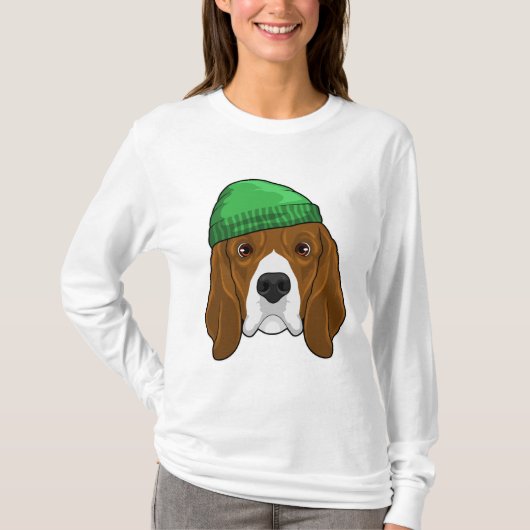 Hund mit Beanie T-Shirt (Vorderseite)