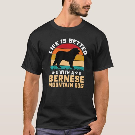 Hund mit Bernese Mountain Hund 2 T-Shirt (Vorderseite)