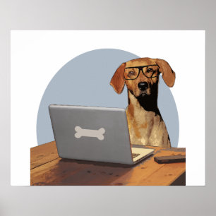 Hund mit Brille am Computer und am Schreibtisch Poster
