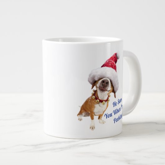 Hund mit großer Weihnachtsmannmütze Jumbo-Tasse (Vorderseite Rechts)