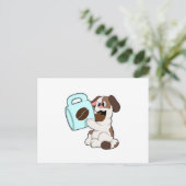 Hund mit Tasse Kaffee Postkarte (Stehend Vorderseite)