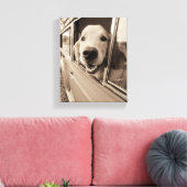 Hund pissen aus einem Autofenster Leinwanddruck (Insitu (Wohnzimmer))