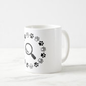 Hund, Puffe finden Kaffeetasse (VorderseiteRechts)