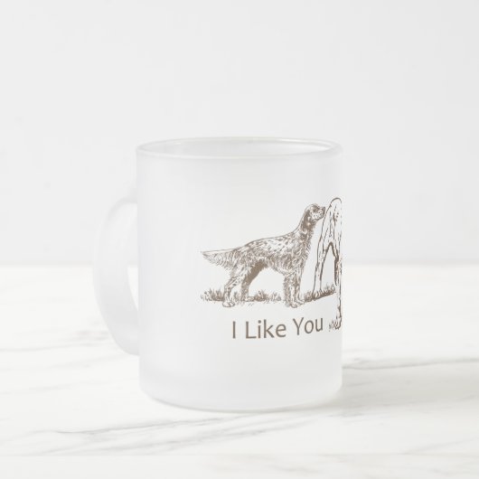 Hund schnüffelt Hintern Mattglastasse (Vorderseite Links)