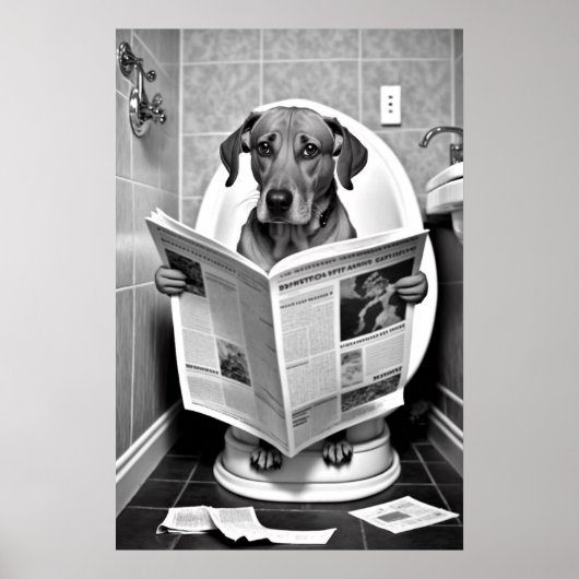 Hund sitzend auf der Toilette Lesen einer Zeitung Poster (Vorne)