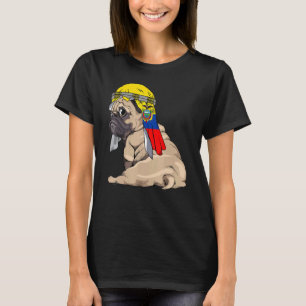Hund Süßer Mops Retro Ecuador Flagge Stolz 1 T-Shirt