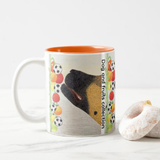 Hund und Tomaten Zweifarbiges Kaffeetasse