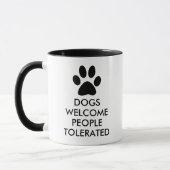 Hunde begrüßen Leute zugelassene Typografie Tasse (Links)