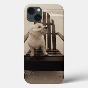 Hunde, die den Strand genießen iPhone 13 Hülle