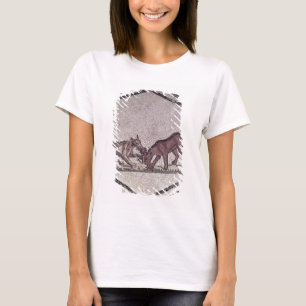Hunde, die für einen Vogel, römisch kämpfen, 2. T-Shirt