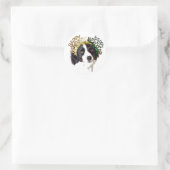 Hunde, die glückliche Neujahrshasen tragen Runder Aufkleber (Tasche)