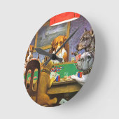 Hunde, die Poker als Freund spielen Runde Wanduhr (Winkel)