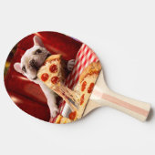 Hunde essen Pizza Slice Tischtennis Schläger (Seitenansicht)