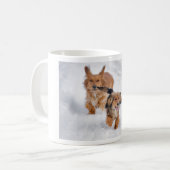 Hunde im Schnee Kaffeetasse (Vorderseite Links)