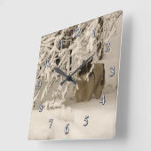 Hunde im Winter Quadratische Wanduhr (Winkel)