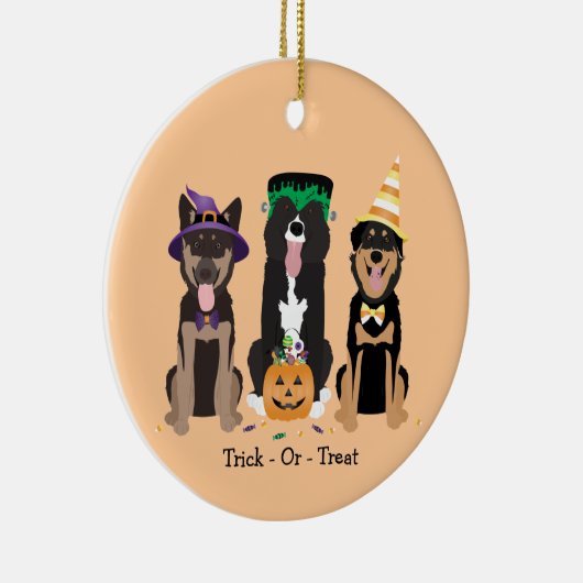 Hunde in Halloween-Kostümen probieren oder behande Keramik Ornament (Rechts)