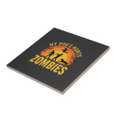 Hunde jagt Zombies Halloween-Design Fliese (Seite)