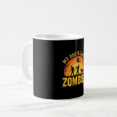 Hunde jagt Zombies Halloween-Design Kaffeetasse (Vorderseite Links)