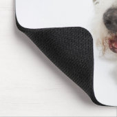 Hunde Kauen auf dem Rohbeinknochen Mousepad (Ecke)