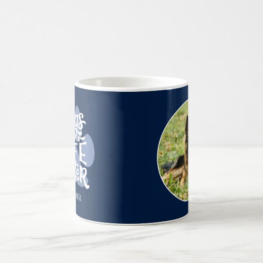 "Hunde machen das Leben besser" Personalisiertes H Kaffeetasse (Mittel)