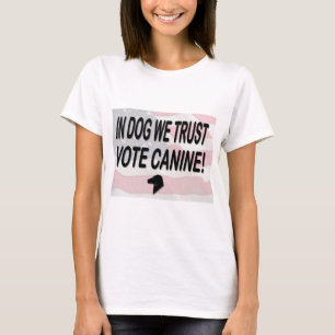Hunde mit amerikanischer Flagge abstimmen T-Shirt