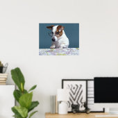 Hunde mit Lesebrille, die Karte studiert Poster (Heimbüro)