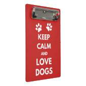 Hunde mit Liebe und Ruhe behalten Mini Klemmbrett (Schrägansicht)