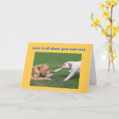 Hunde mit lustiger Karte, die mit Undies umarmen Karte (Gelbe Blume)