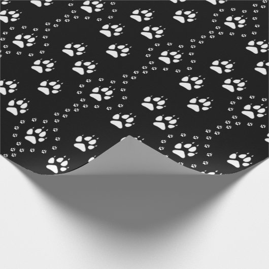 Hunde-oder Wolf-Bahn auf schwarzem Packpapier (Ecke)