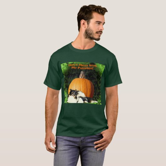 Hunde schützen großen Pumpkin T-Shirt (Vorne ganz)