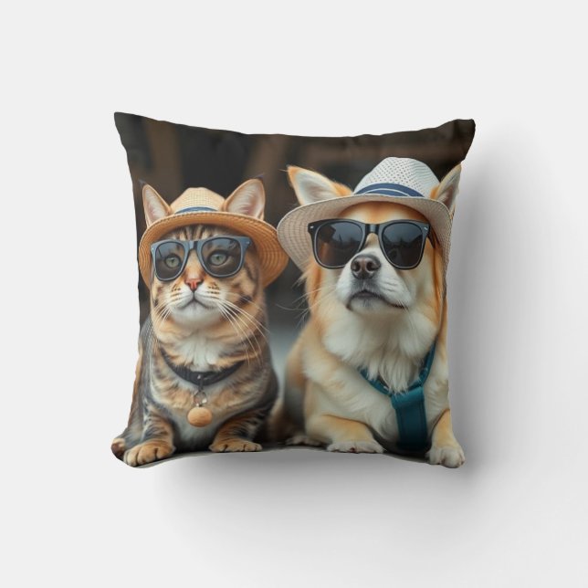 Hunde und Katze kleines Kissen (Vorderseite)